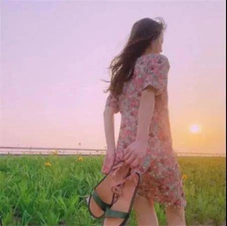背影头像丨不是对不起也不是我恨你