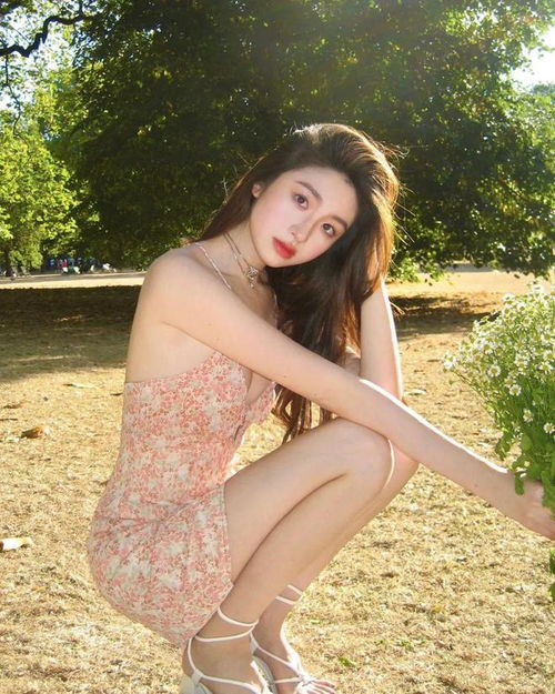 国产小众模特rolanda.xu,绝美曲线太诱人了