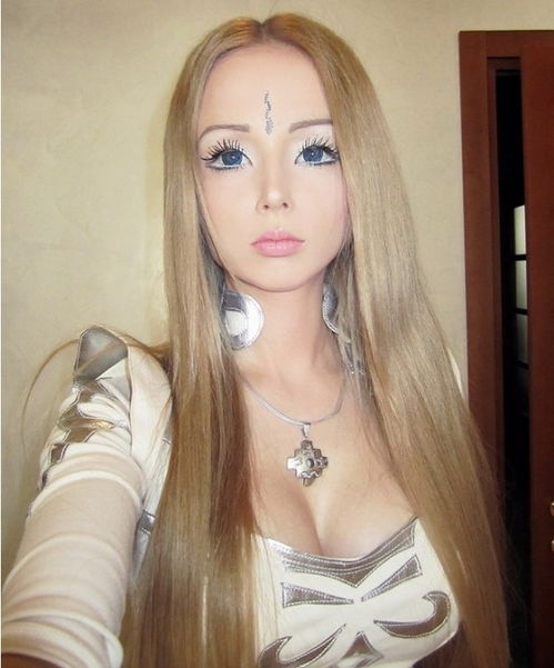 真人芭比你爱吗欧美头像女生壁纸
