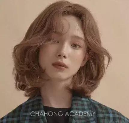 冬季职场装怎么穿,不同性质的场合搭配不同单品,时髦度十足