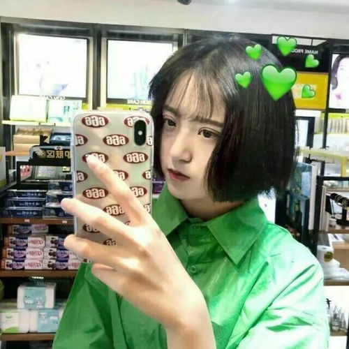 女生头像我也很难和你共情,毕竟我生而不是你