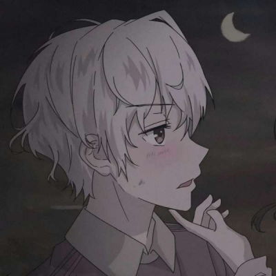 很拽的头像女生漫画情头