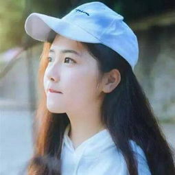 戴帽子女生头像精选可爱小清新是我入戏太深还是你演得太真