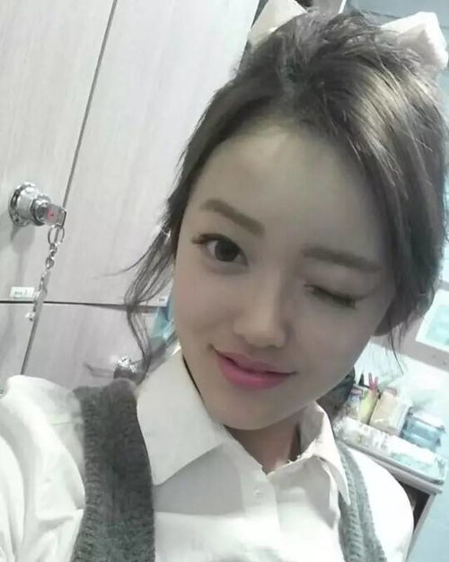 颜值高气质佳,这个抢男人风头的肌肉少女美炸了