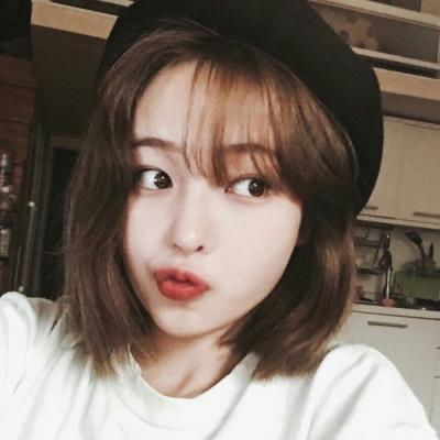 气质清新甜美女头像