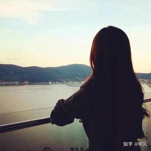 演员与科学家于月仙时事短评