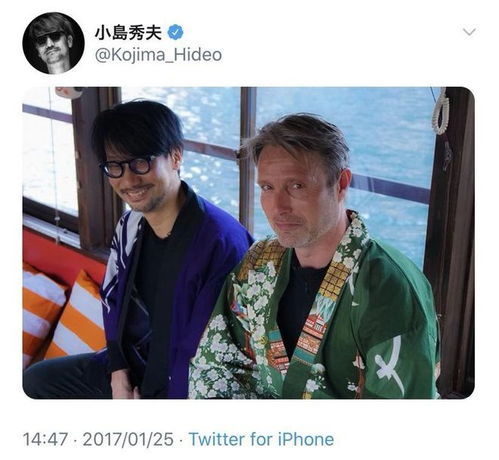 sam拔叔与小岛秀夫在大阪comiccon合体,三人的新t恤引热议