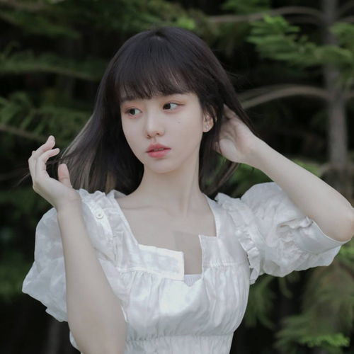女生头像唯美治愈风起