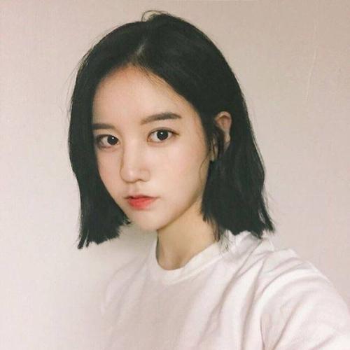甜美梦幻的小清新女头像宛如到了夏天
