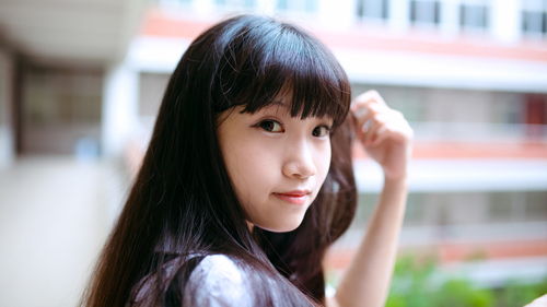 9月运势逆袭,桃花朵朵开,横财滚滚来,3生肖生活多姿多彩发展