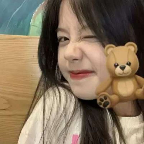 原宿风女生头像到了某个阶段,爱与不爱总是要排在合适之后的