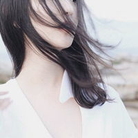 qq头像女生不露脸图简单好看的美女