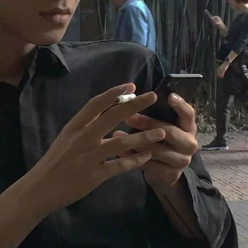 青叔头像黑白