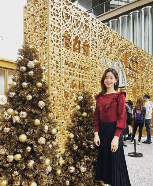 章泽天带5岁女儿亮相母女俩看着更像姐妹