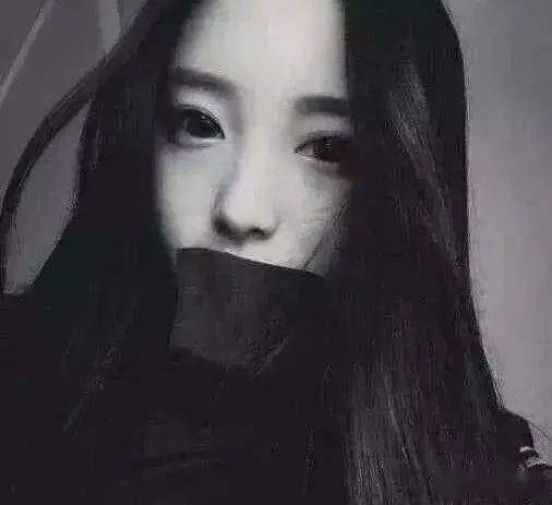 抖音上蛮火的犀利句子,句子短,很走心