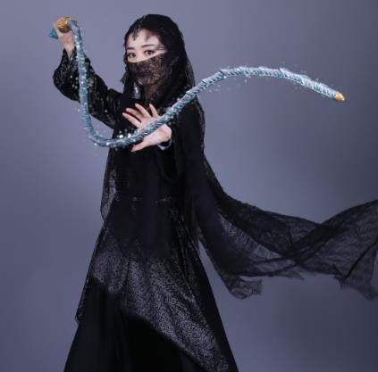 黑衣也能穿出仙气来的古装美人,除了刘亦菲,还有她们