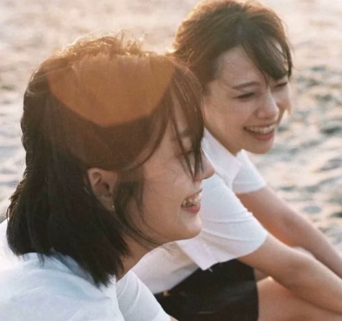 ins甜丧冷淡风女生头像15