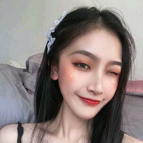 问心仪女孩在吗,若收到这3种回复,就别再勉强了