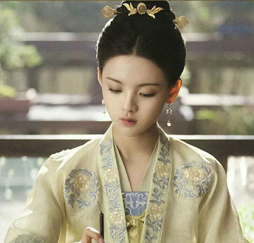 一问一答丨被买黑料的惯三女星,陈妍希,杨超越,蔡徐坤,张嘉倪