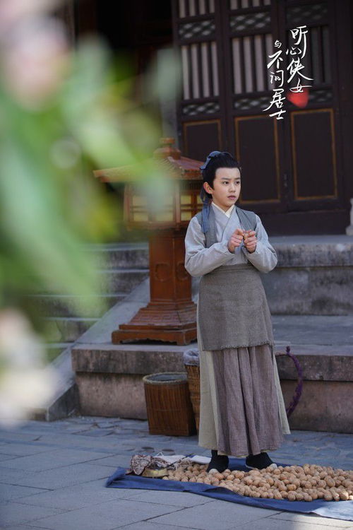 听心侠女与不问居士开播,肖添仁正式开启营业之旅
