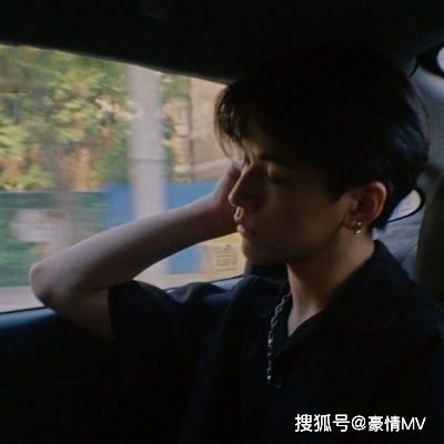 吸引女生的男生头像帅气好看有个性的男头像图片