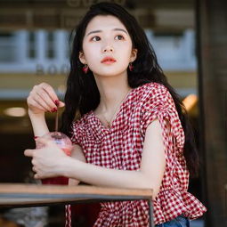 让人百看不厌的复古少女衬衫,带来一股清新文艺风,不负青春芳华