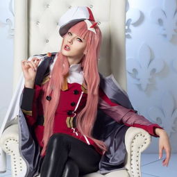 俄罗斯美女cos铁拳格斗少女莉莉大长腿吸睛