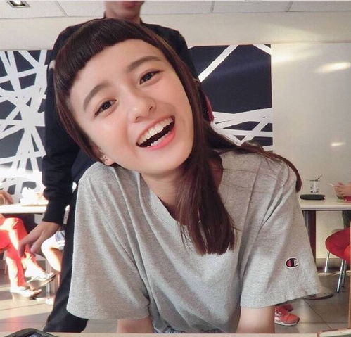 今年最流行的女生发型,二次元刘海发型,超萌来袭
