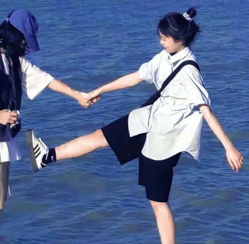 精致女生闺蜜头像