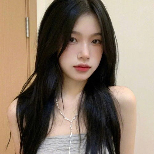开学必用的招桃花女生头像