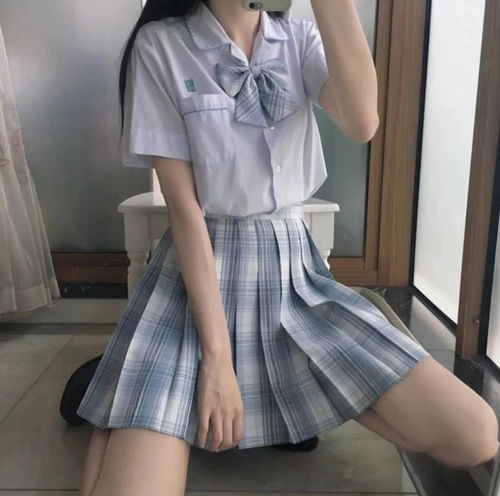 只能在熟人面前穿,女大学生因穿皮鞋被内涵,男生咋想的