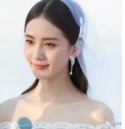 你还在自称小仙女哭起来也美的才有资格被称小仙女