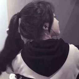 女生头像可爱呆萌背影