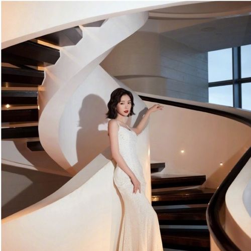 港风头像女毛晓彤