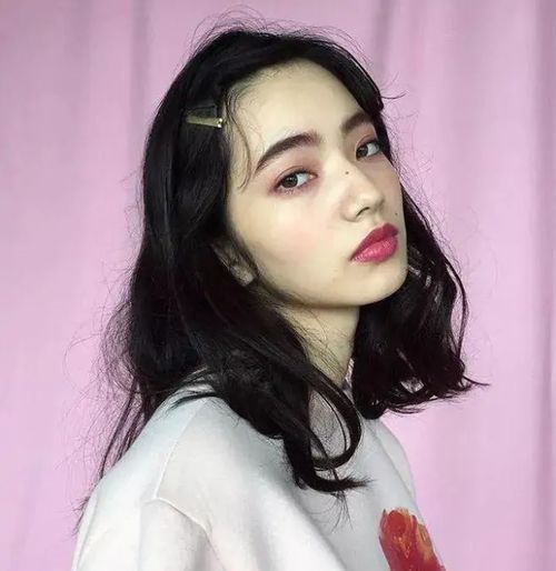 为什么清冷系的女生更有高级感倪妮和杜鹃都是典型代表