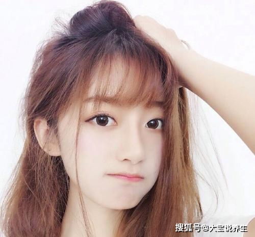 15岁女生头像素颜整容
