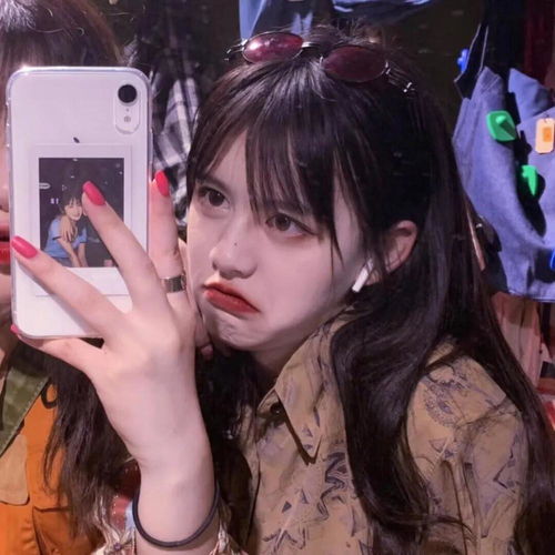 闺蜜头像心仪女孩常驻身边