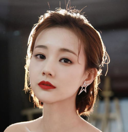 出道5年担任15次女主角,观众却记不住她的脸,真的捧都捧不红