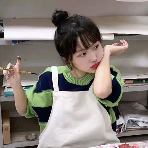 女生头像窗外有风景,笔下有前途