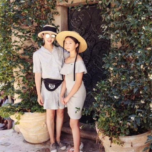 黄磊12岁女儿太女人味,卷发墨镜撞脸刘亦菲网友耳钉是重点