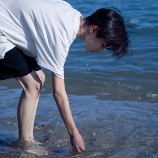 一些好看的真人男头女头