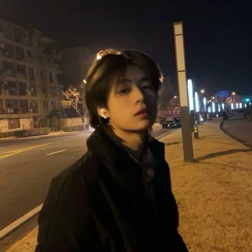 高质量小众男生头像