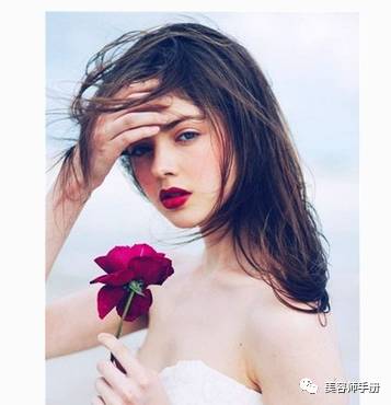 第一次让她做胸部,她说我不用做,胸部只是有结节,又不影响我日常生活