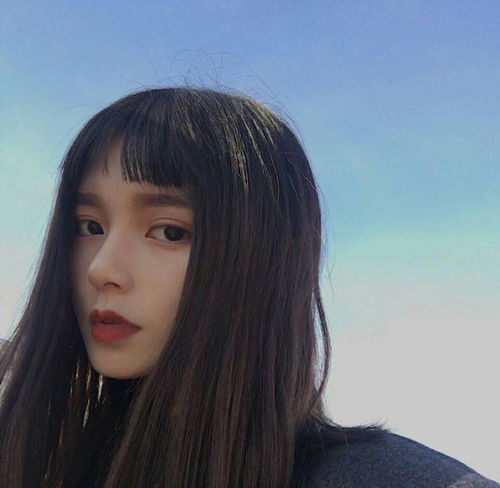 女人真心爱一个男人与假装爱一个男人,会有哪些区别