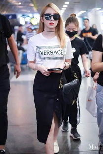 包包和动物叠加的时髦,才是每个女人都无法拒绝的时尚套路