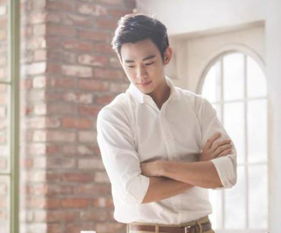 吴亦凡杨洋李易峰,谁才是你心中的白衬衫男神