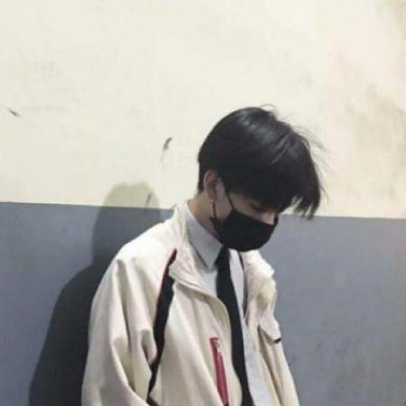 帅气冷酷男生头像真人,不想受委屈的男生
