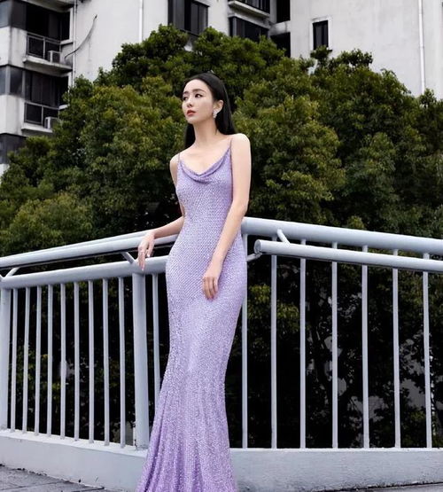 微博之夜,佟丽娅被85后小花比下去,如今凭借迪士尼少女装出圈