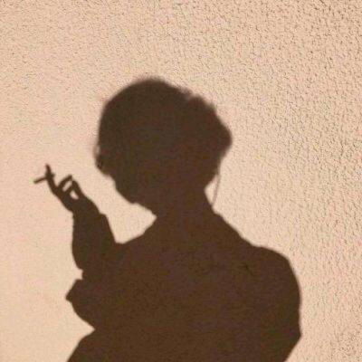 黑白背影头像女生侧脸女生伤感的头像合集