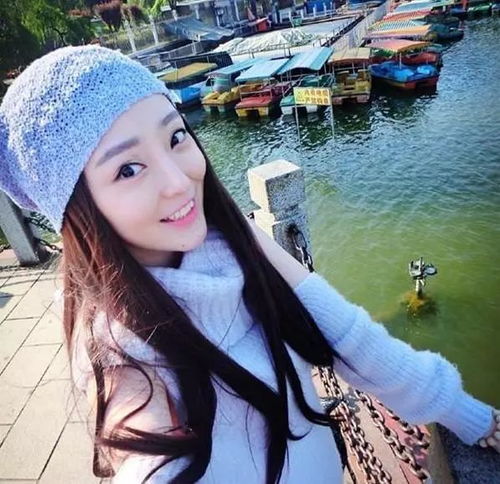两人同演丑女无敌走红,今一人因泄密被弃,她却患白血病去世